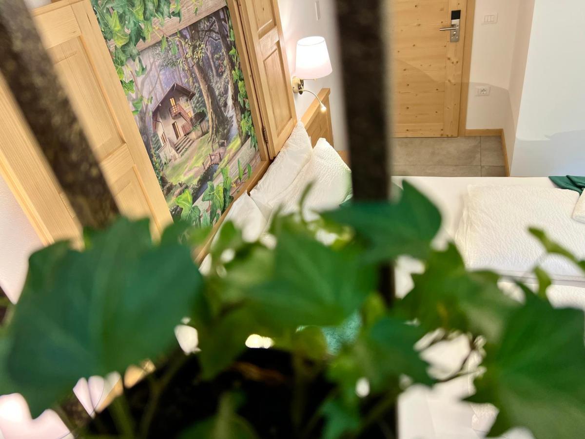 La Finestra Sul Giardino - B&B Cavedine Exteriér fotografie