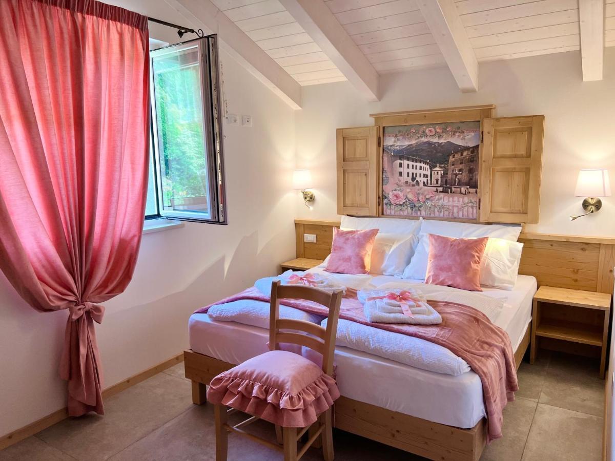 La Finestra Sul Giardino - B&B Cavedine Exteriér fotografie