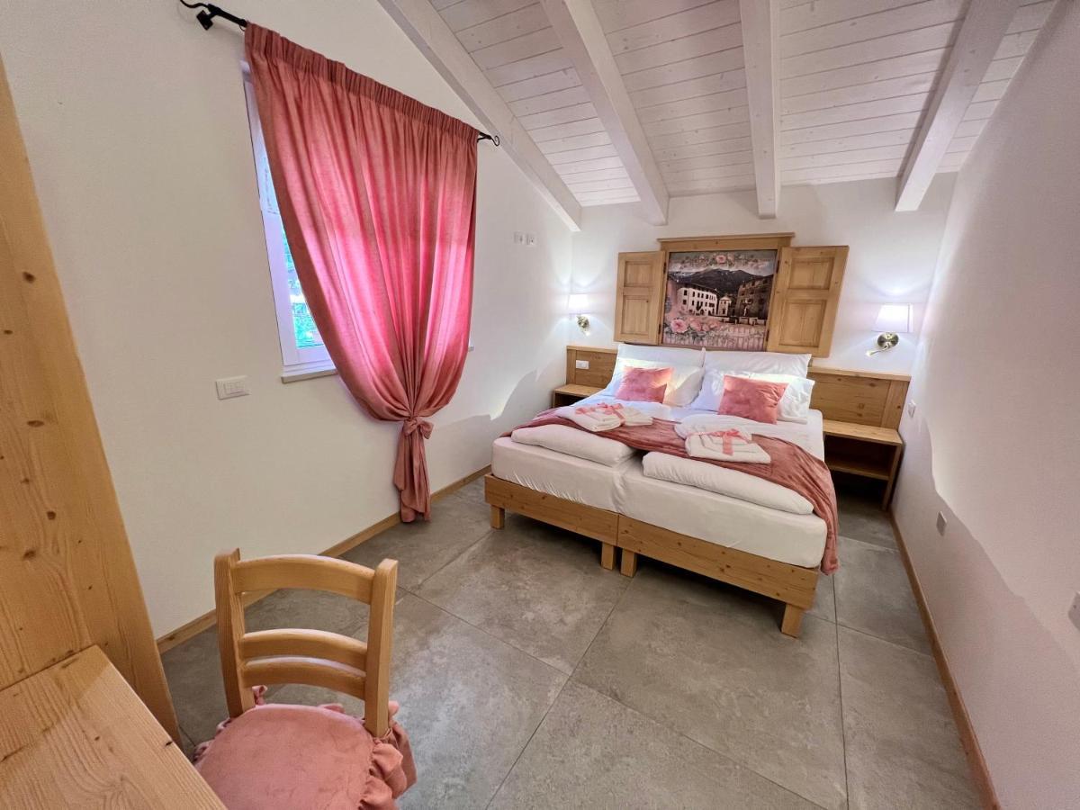 La Finestra Sul Giardino - B&B Cavedine Exteriér fotografie