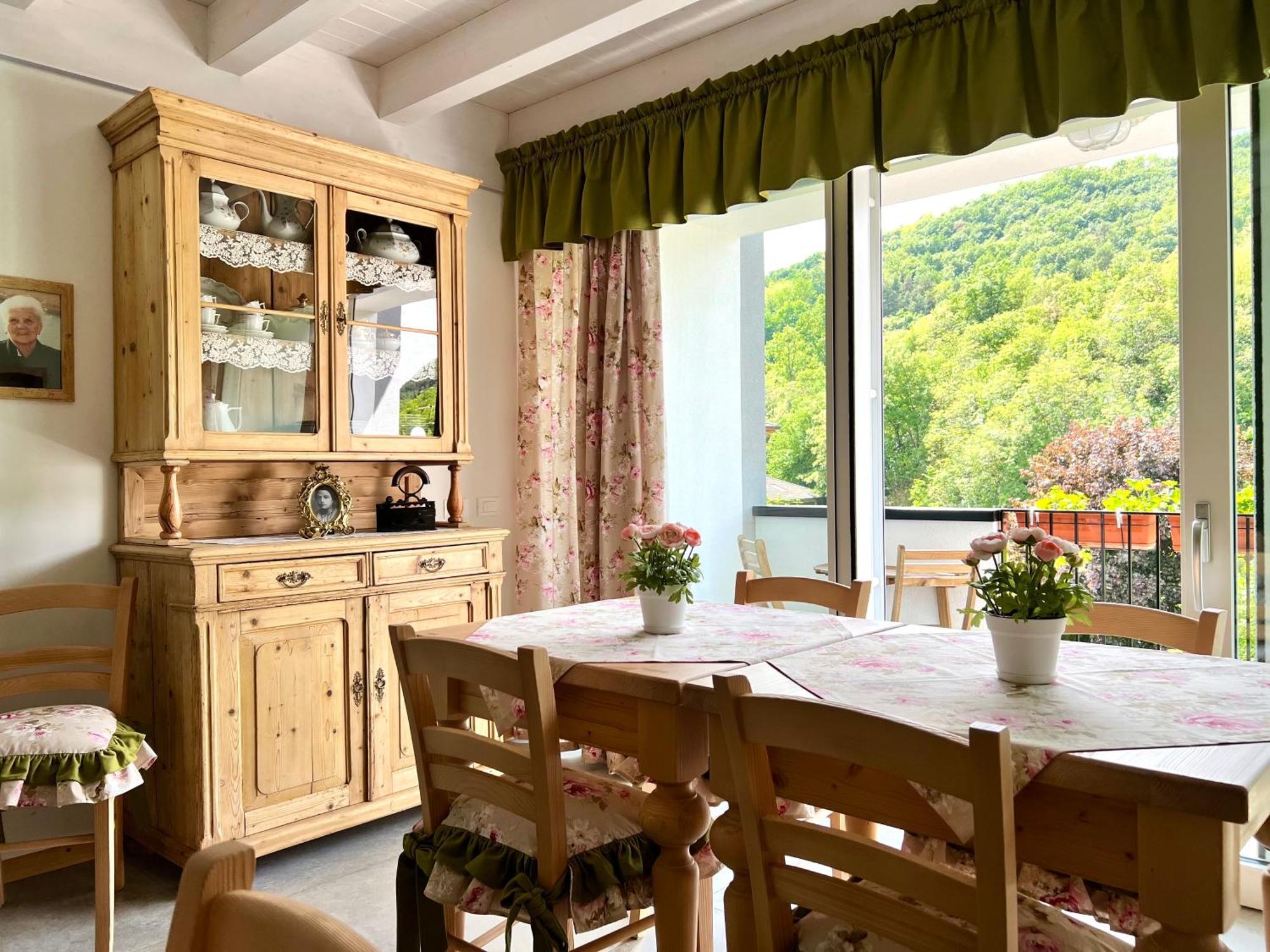 La Finestra Sul Giardino - B&B Cavedine Exteriér fotografie